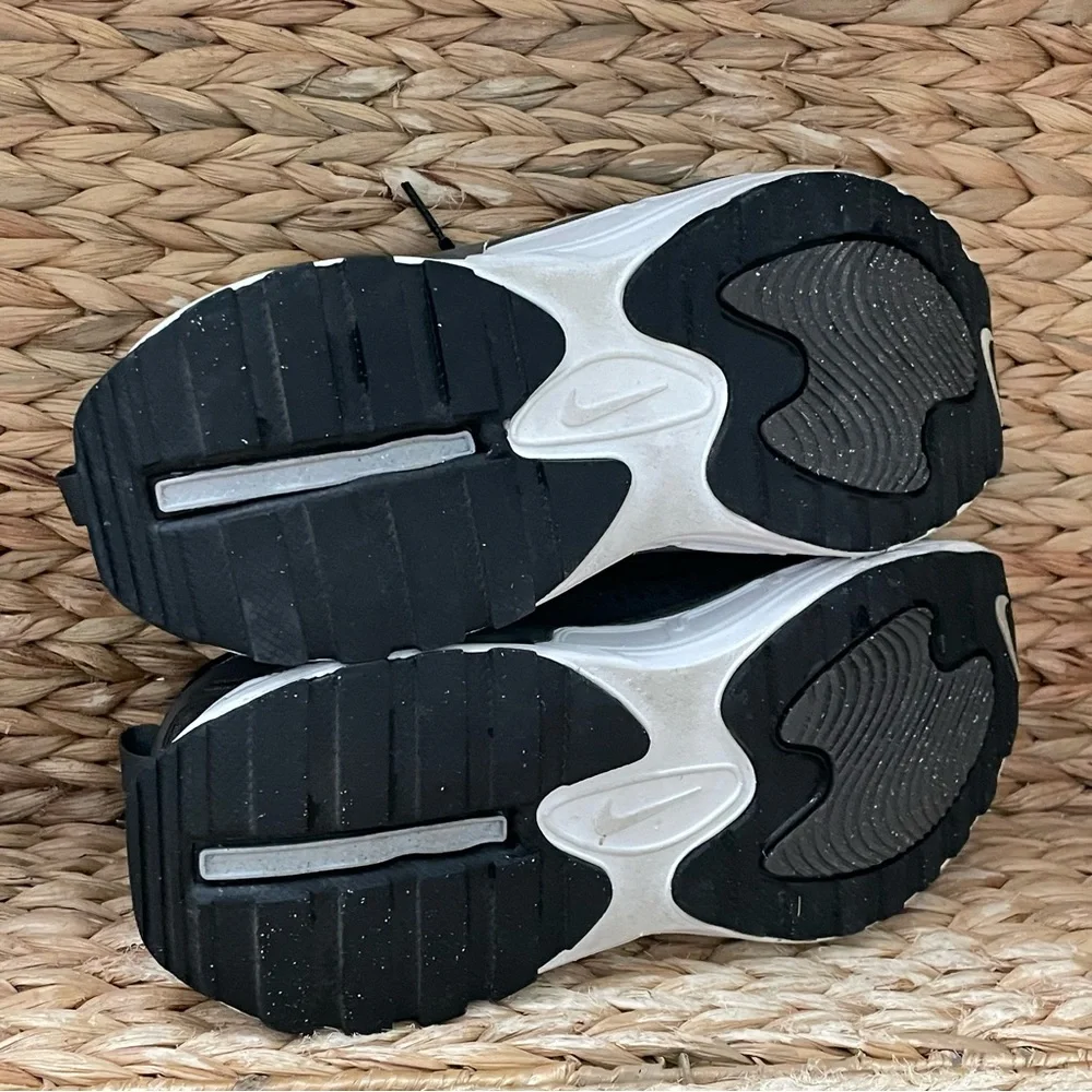 Nike‎ Air Max Bliss Black Gray Womens Size 9